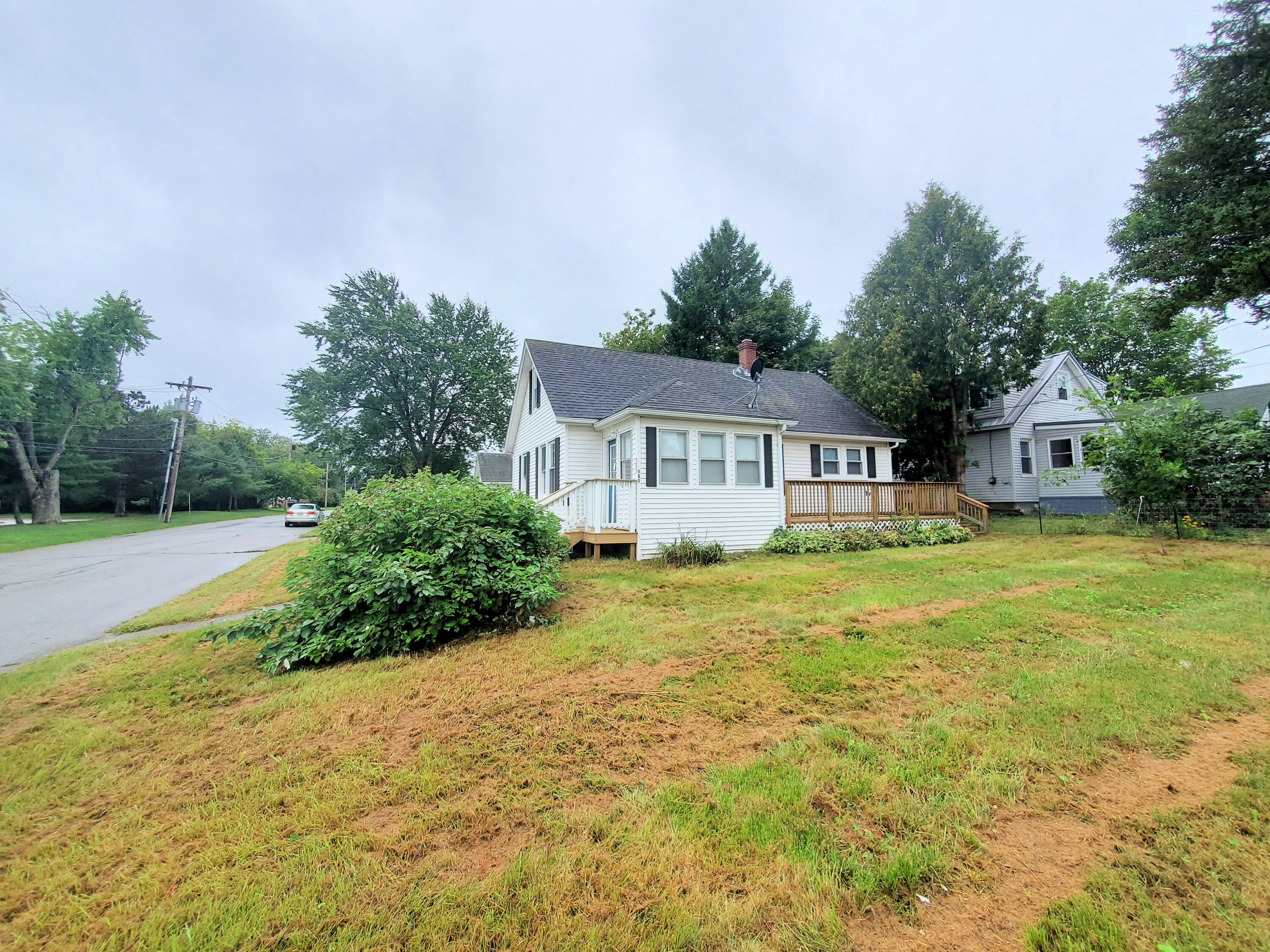 580 Union Street Bangor, ME 04401 - Photo 14 of 47 20230911_142640