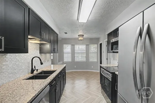 $2,500 | 13 North Nicholson Circle, Savannah, GA 31419