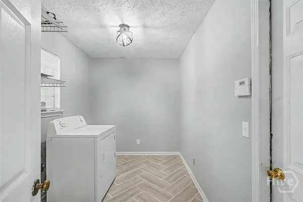 $2,500 | 13 North Nicholson Circle, Savannah, GA 31419