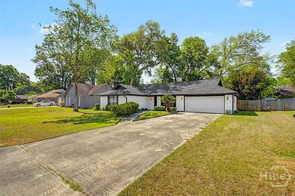 $2,500 | 13 North Nicholson Circle, Savannah, GA 31419