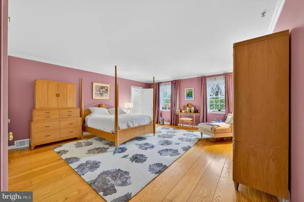 $950,000 | 2011 Sycamore Street, Bethlehem, PA 18017