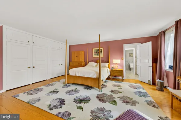 $950,000 | 2011 Sycamore Street, Bethlehem, PA 18017