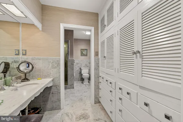 $950,000 | 2011 Sycamore Street, Bethlehem, PA 18017