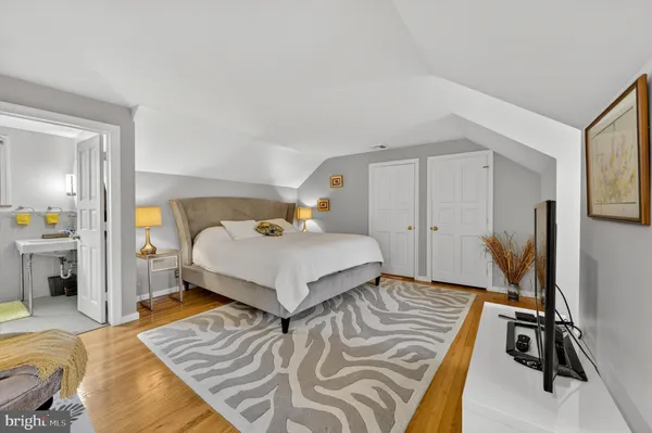 $950,000 | 2011 Sycamore Street, Bethlehem, PA 18017