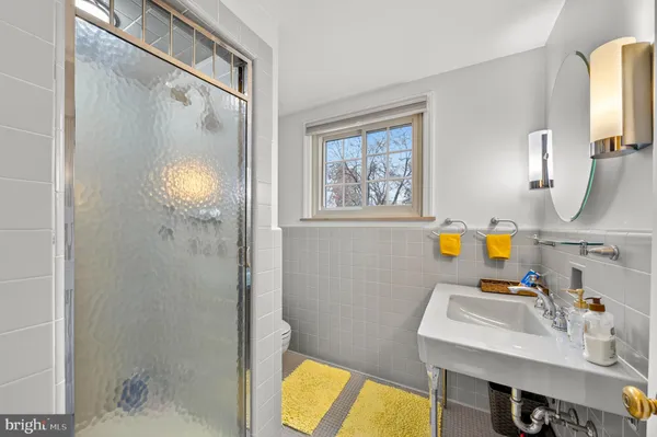 $950,000 | 2011 Sycamore Street, Bethlehem, PA 18017