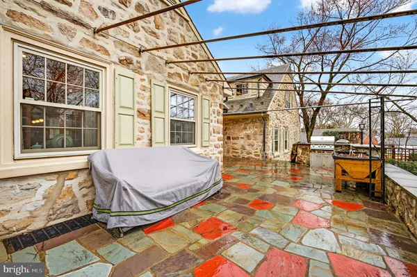 $950,000 | 2011 Sycamore Street, Bethlehem, PA 18017