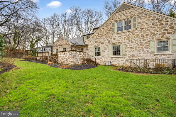 $950,000 | 2011 Sycamore Street, Bethlehem, PA 18017