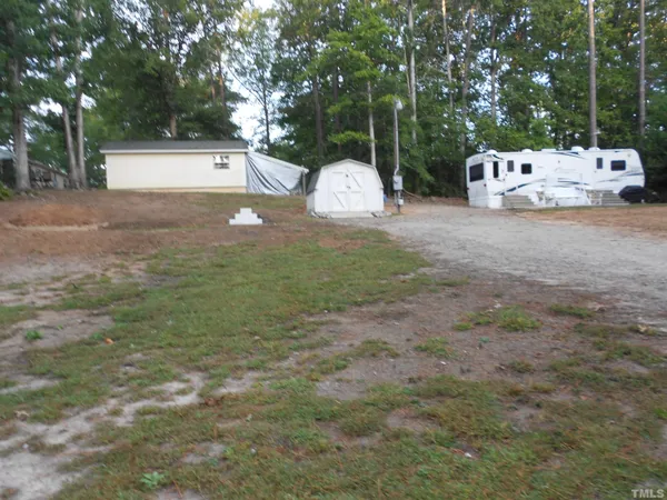 a view of a outdoor space