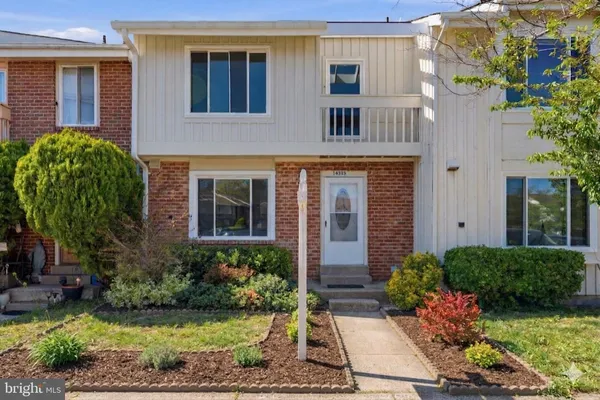 $525,000 | 13315 Aiken Place, Herndon, VA 20170