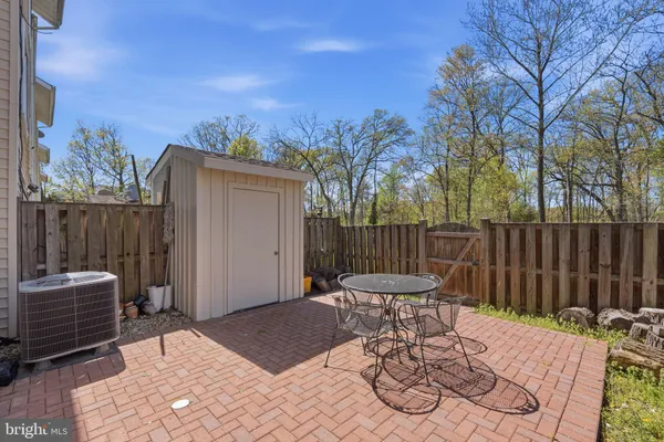 $525,000 | 13315 Aiken Place, Herndon, VA 20170