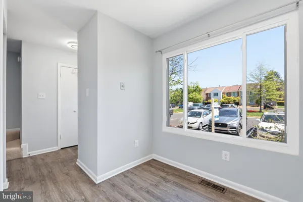 $525,000 | 13315 Aiken Place, Herndon, VA 20170