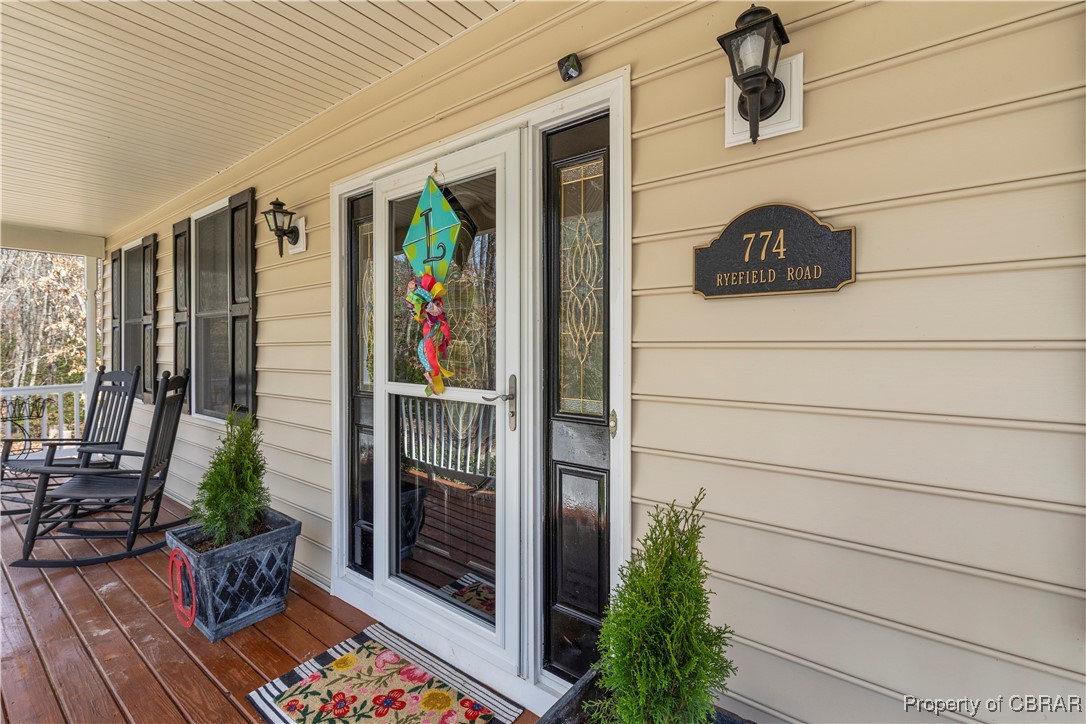 774 Ryefield Road Mattaponi, VA 23110 - Photo 6 of 50