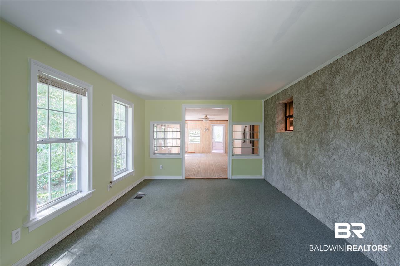 19253 North East River Road Silverhill, AL 36576 - Photo 7 of 49 Great Room