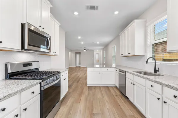 $299,900 | 1026 Whispering Winds Drive, Beasley, TX 77417
