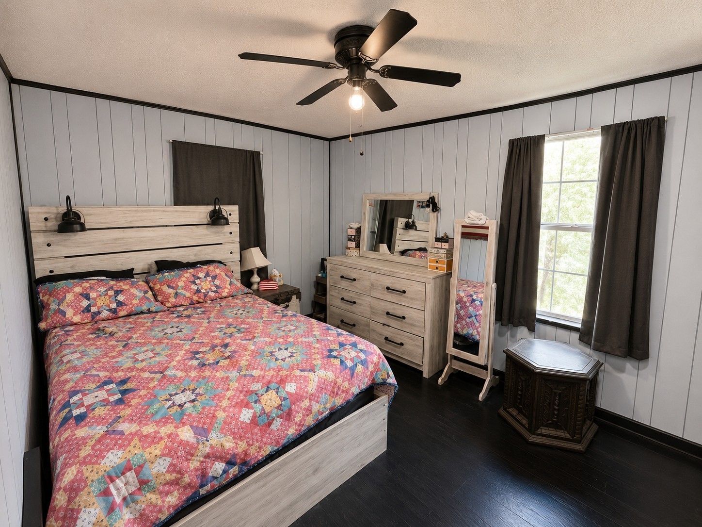 121 Dell Road Gruetli Laager, TN 37339 - Photo 12 of 35 a bedroom with a bed and a flat tv screen on dresser