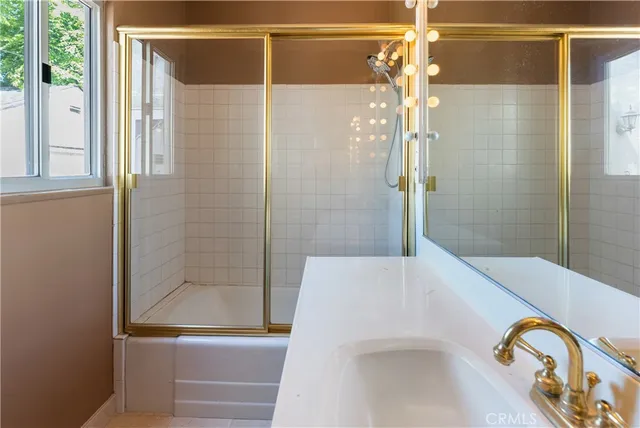 $1,695,000 | 8748 Ashcroft Avenue, West Hollywood, CA 90048