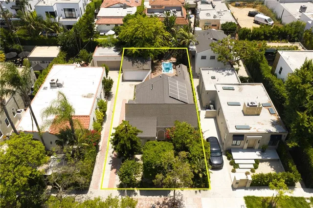 $1,695,000 | 8748 Ashcroft Avenue, West Hollywood, CA 90048