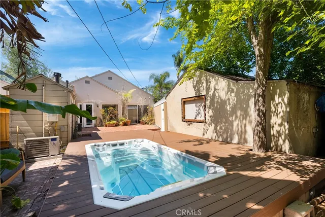 $1,695,000 | 8748 Ashcroft Avenue, West Hollywood, CA 90048