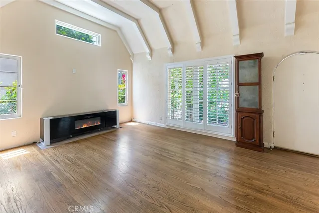 $1,695,000 | 8748 Ashcroft Avenue, West Hollywood, CA 90048