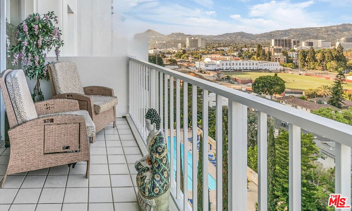 2170 Century Park East, Unit 910 Los Angeles, CA 90067 - Photo 15 of 36