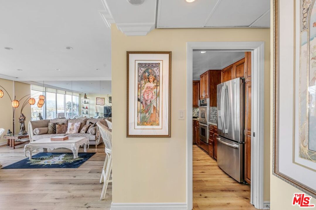 2170 Century Park East, Unit 910 Los Angeles, CA 90067 - Photo 5 of 36