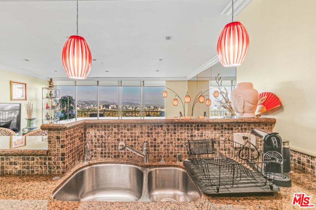 2170 Century Park East, Unit 910 Los Angeles, CA 90067 - Photo 7 of 36