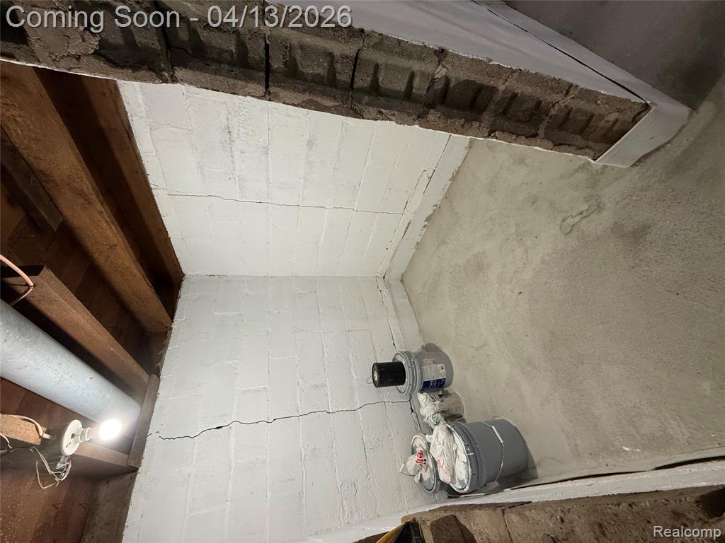 1496 Wiggins Road Fenton, MI 48430 - Photo 18 of 29
