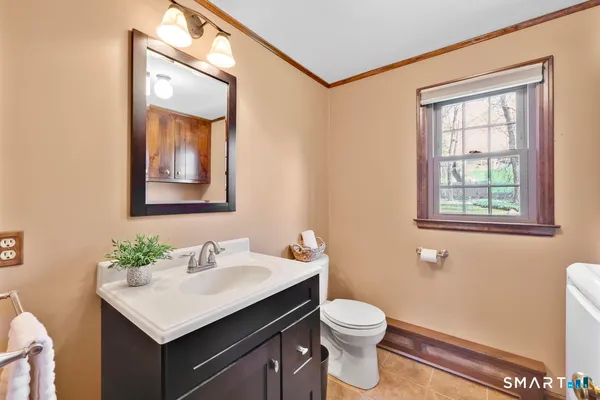 $417,500 | 3 Old Colony Lane, Cromwell, CT 06416