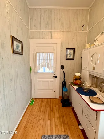 $198,000 | 720 Front Street East, Coeburn, VA 24230