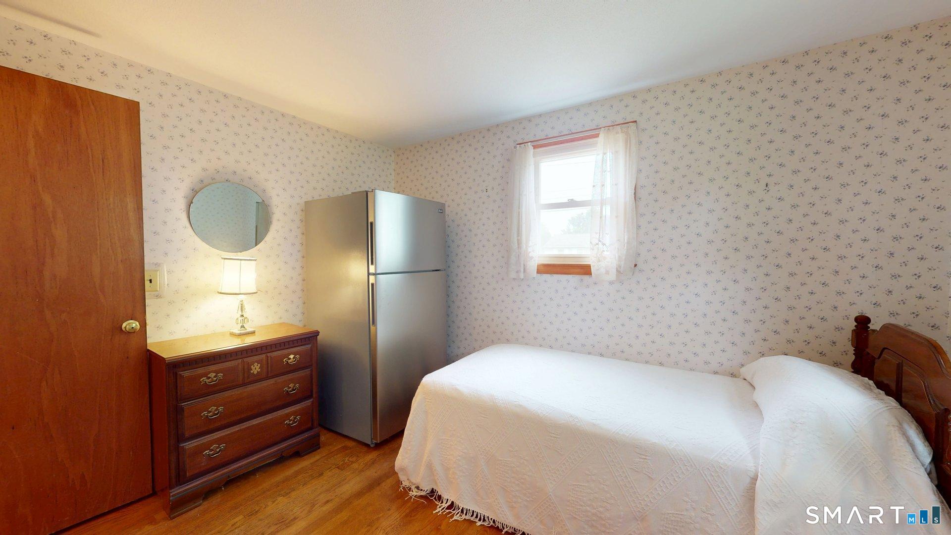 5 Pershing Road Windsor Locks, CT 06096 - Photo 17 of 40