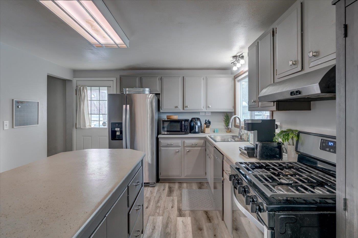 313 North Main Street Poynette, WI 53955 - Photo 13 of 37