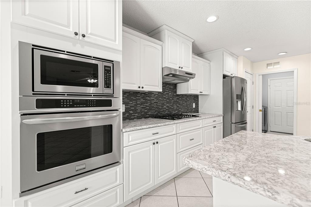 9452 Southwest 93rd Loop Ocala, FL 34481 - Photo 18 of 51 Gallery Image 18