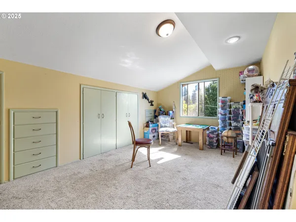 $825,000 | 32313 Green Acres Loop, Cottage Grove, OR 97424