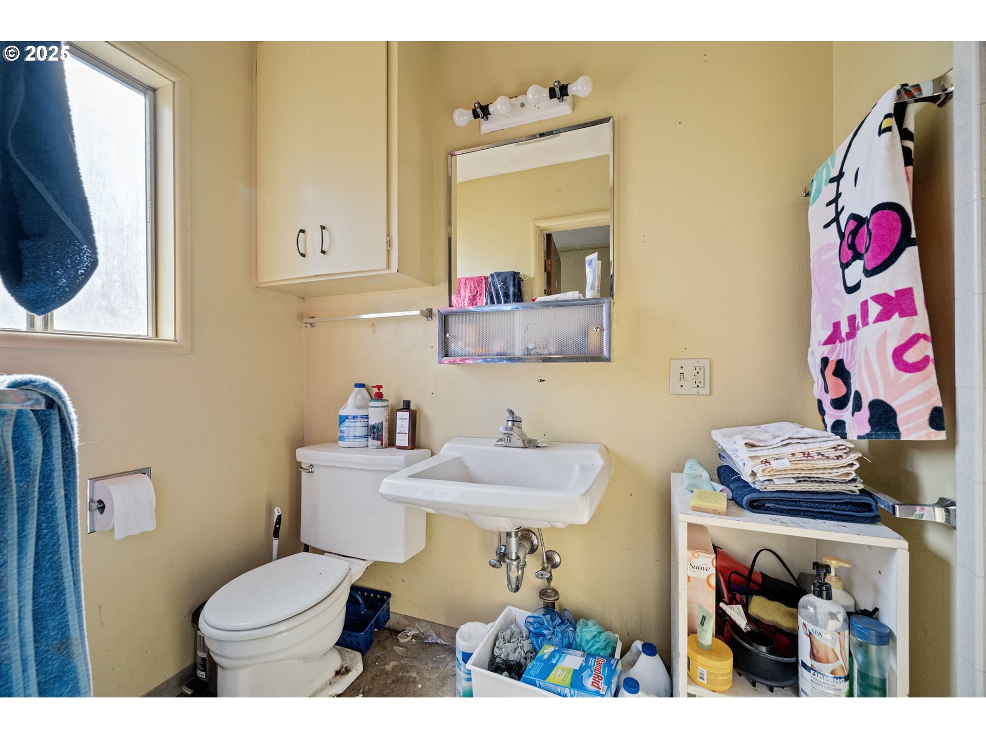 32313 Green Acres Loop Cottage Grove, OR 97424 - Photo 8 of 34