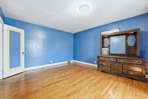 $239,900 | 4533 East Lafayette Esplanade, Fort Wayne, IN 46806