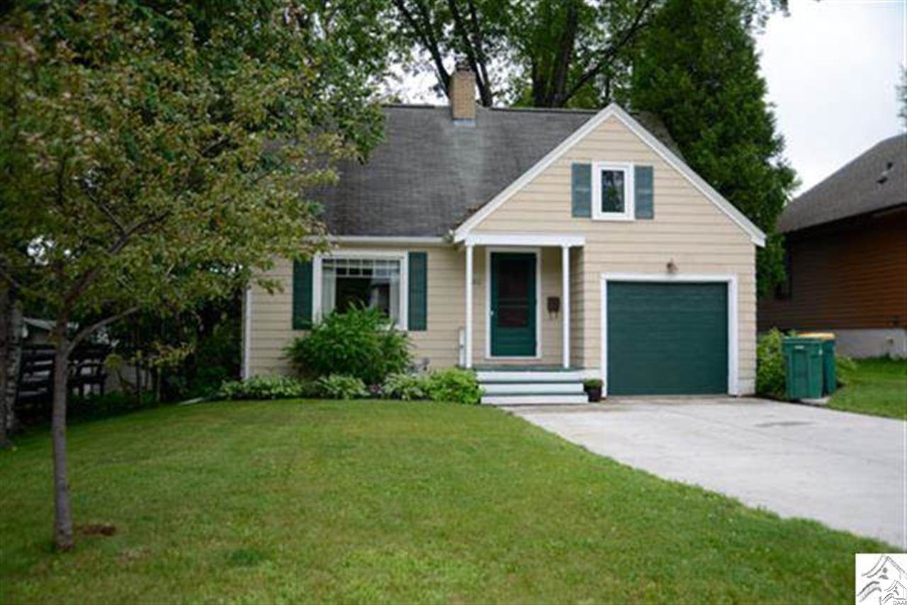 210 West Arrowhead Road Duluth, MN 55803 - Photo 1 of 17 Gallery Image 1
