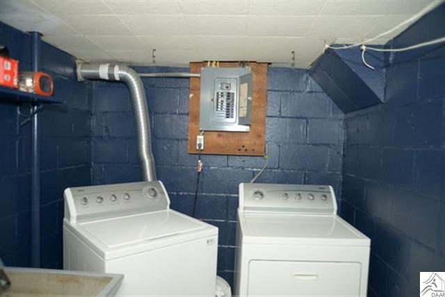 210 West Arrowhead Road Duluth, MN 55803 - Photo 13 of 17 Gallery Image 13