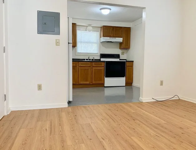 $1,450 | 14 Groton Street, Unit 6, Ayer, MA 01432