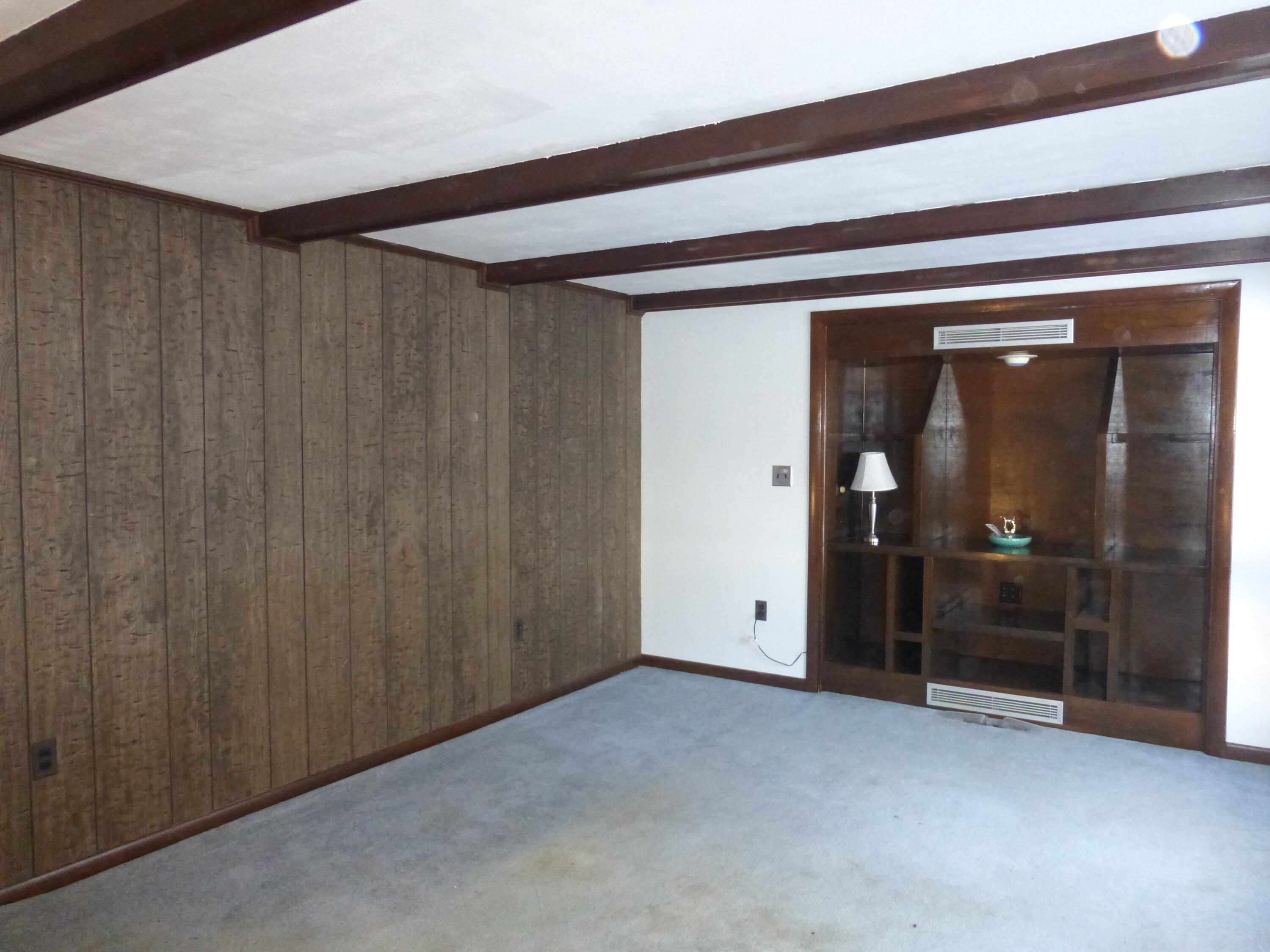 207 Dunnell Road Buxton, ME 04093 - Photo 9 of 27 P1030048