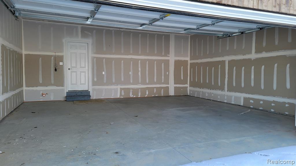 16182 Rogan Drive Linden, MI 48451 - Photo 2 of 31