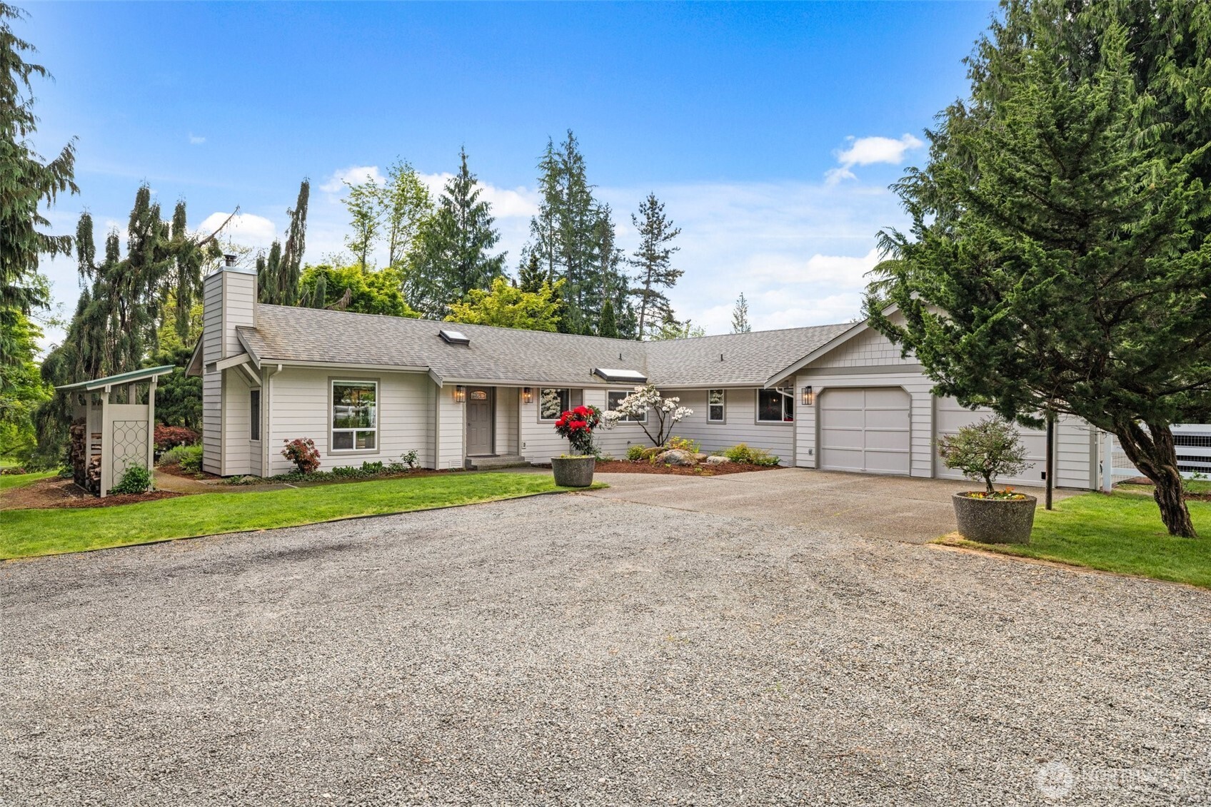 20828 Southeast 202nd Street Renton, WA 98058 - Photo 4 of 40 Gallery Image 4