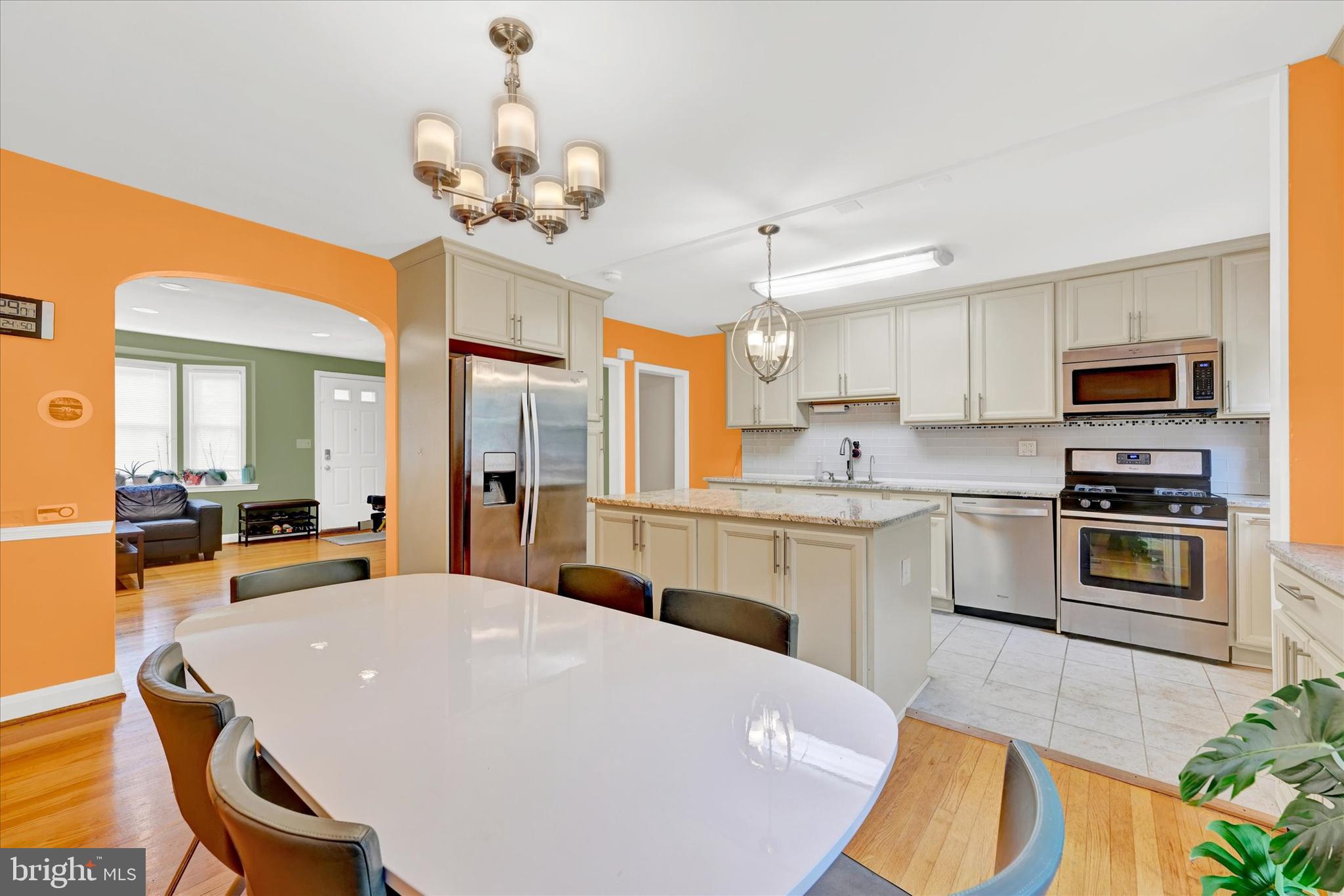 228 Stanmore Road Baltimore, MD 21212 - Photo 6 of 28