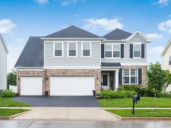 $595,700 | 567 White Fawn Run, Delaware, OH 43015