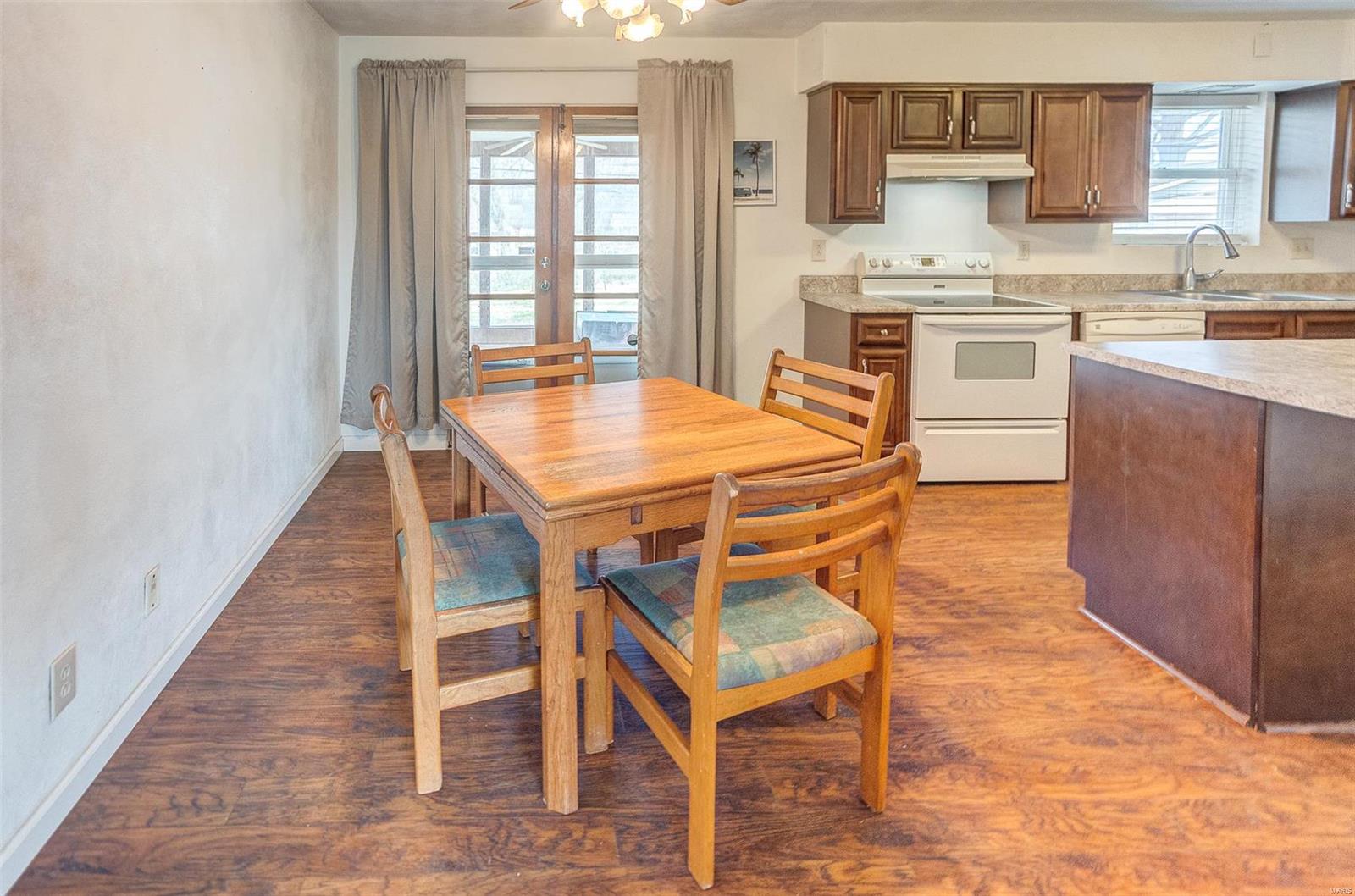 928 Werner Road Belleville, IL 62223 - Photo 17 of 28 Gallery Image 17