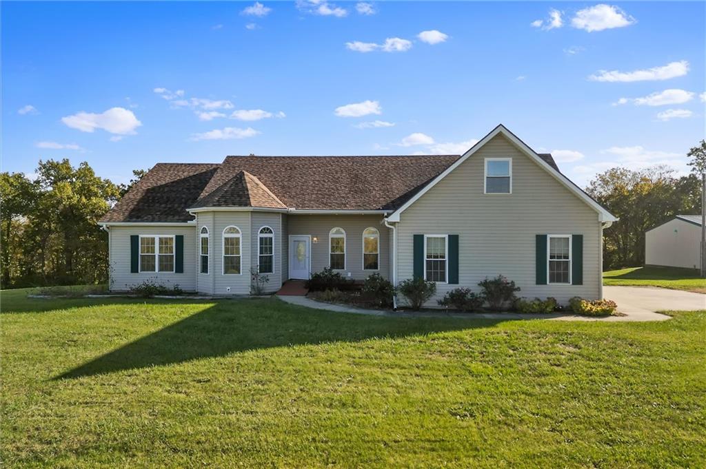 7191 Southeast Downing Road Holt, MO 64048 - Photo 3 of 61