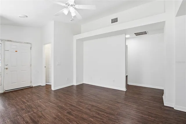 $284,900 | 11719 Crest Creek Drive, Riverview, FL 33569