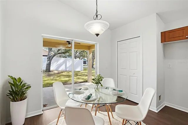 $284,900 | 11719 Crest Creek Drive, Riverview, FL 33569