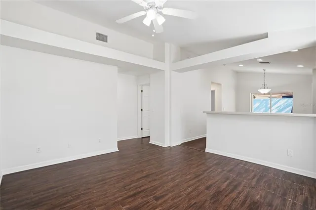 $284,900 | 11719 Crest Creek Drive, Riverview, FL 33569