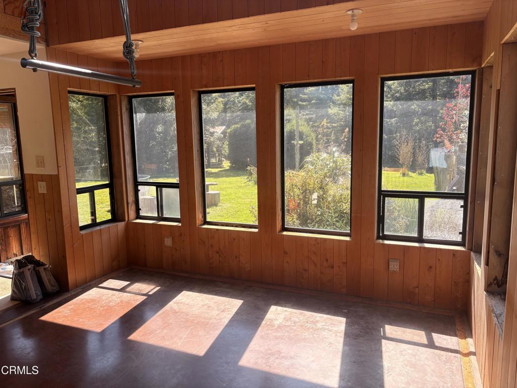 32271 Albion Ridge Road Albion, CA 95410 - Photo 3 of 3 a view of livingroom with furniture