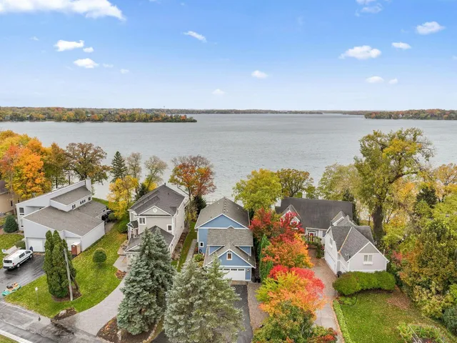 $2,600,000 | 4286 Circle Road, Tonka Bay, MN 55331